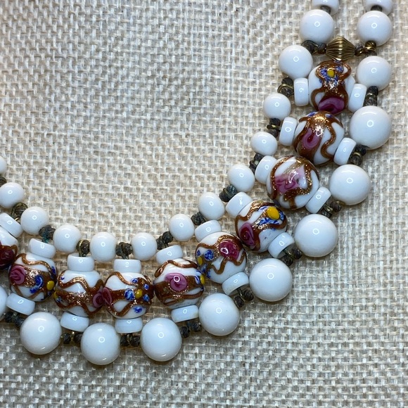 Vintage Rare Antique Venetian Wedding Cake & Milk Glass Beaded Bib Necklace 16” - Picture 4 of 17